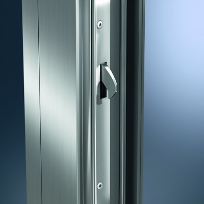 Wyposażenie drzwi — zasuwnica hakowa